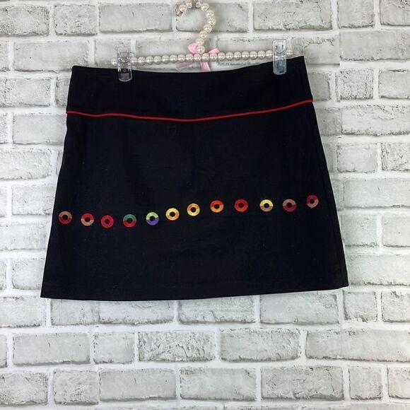 Nicola Quilter Mini Skirt Embroidered Circles Black Size 8-10 Unique Designer - Picture 2 of 8